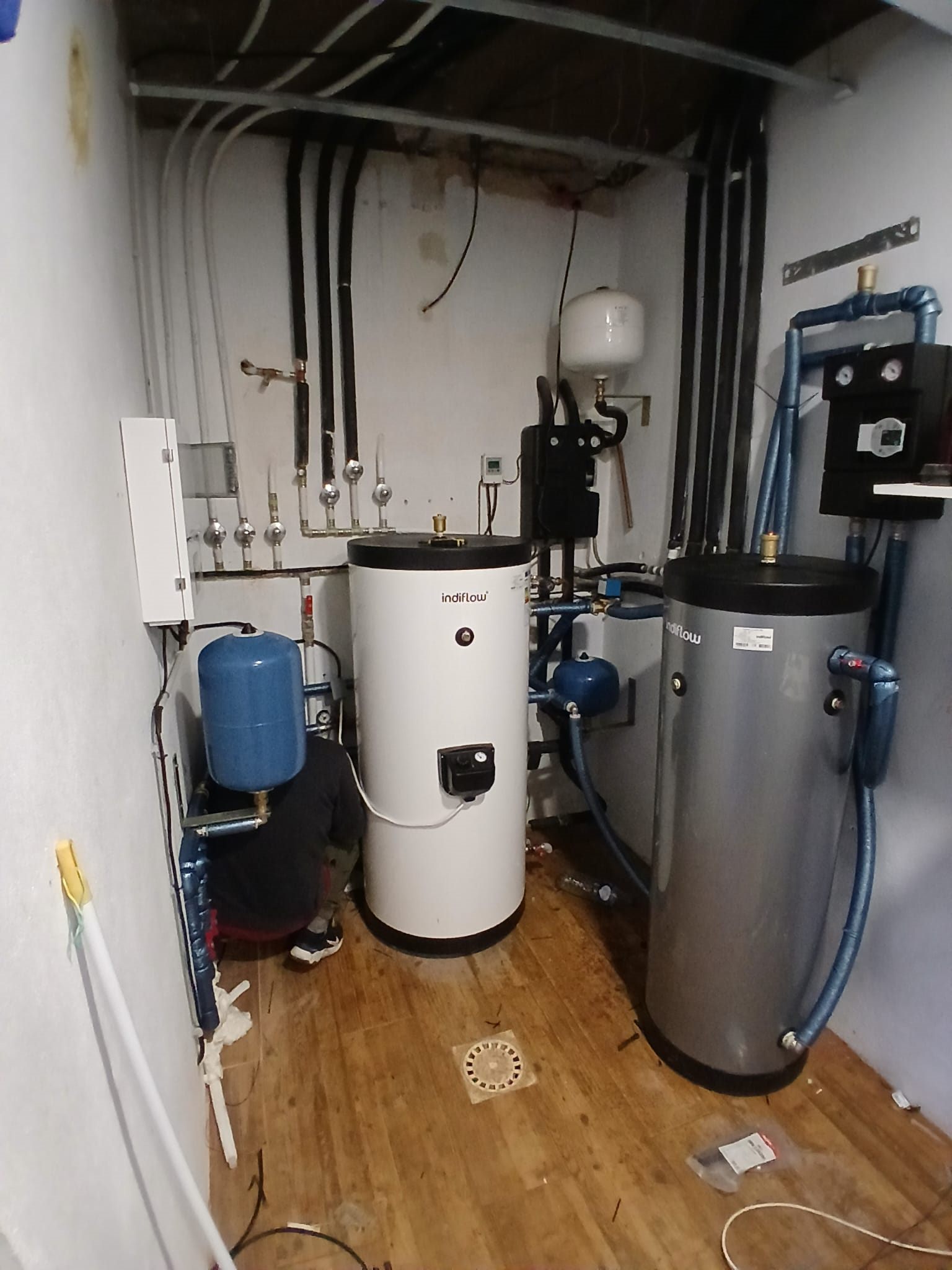 Sistema de piso radiante e equipamento técnico